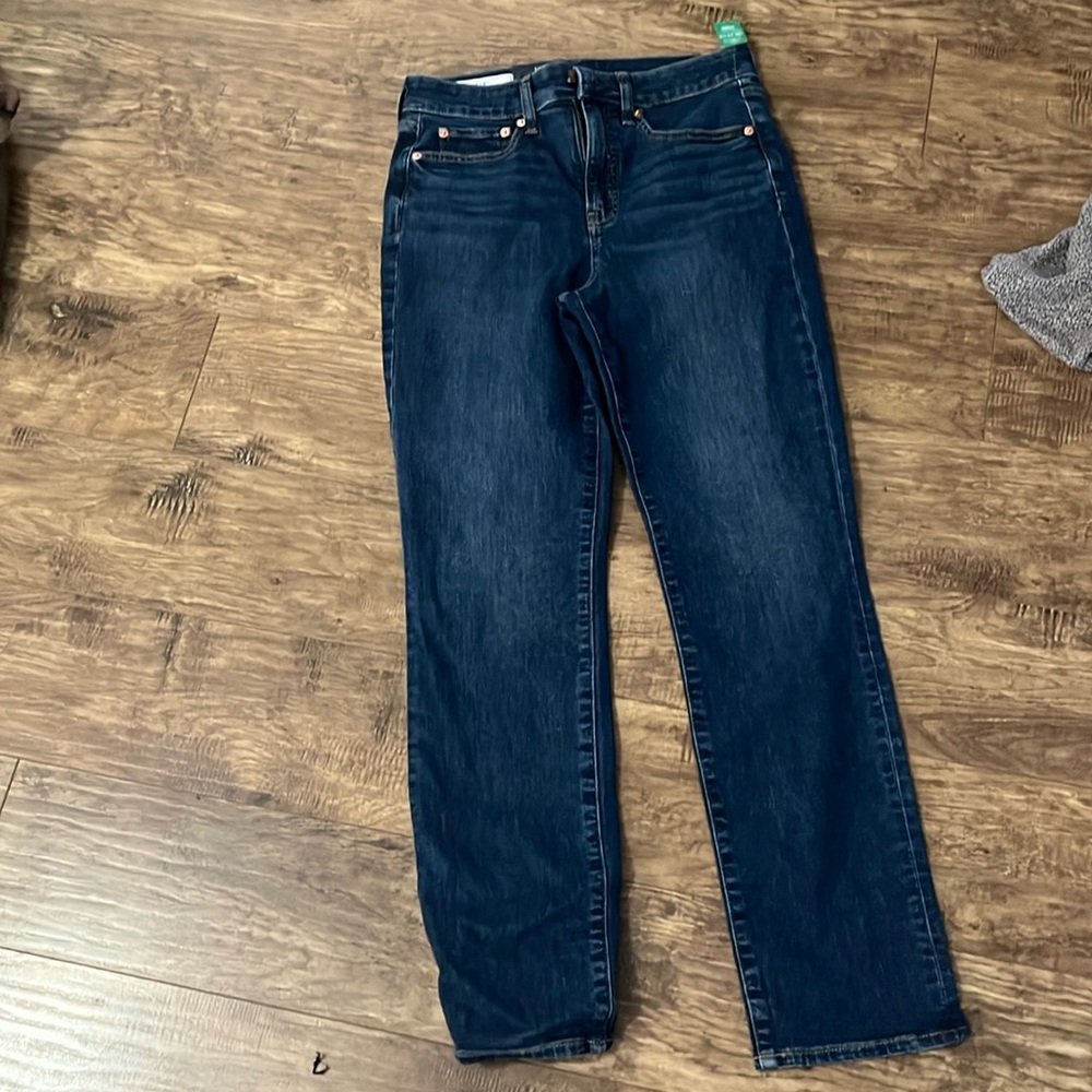 Gap jeans size 28